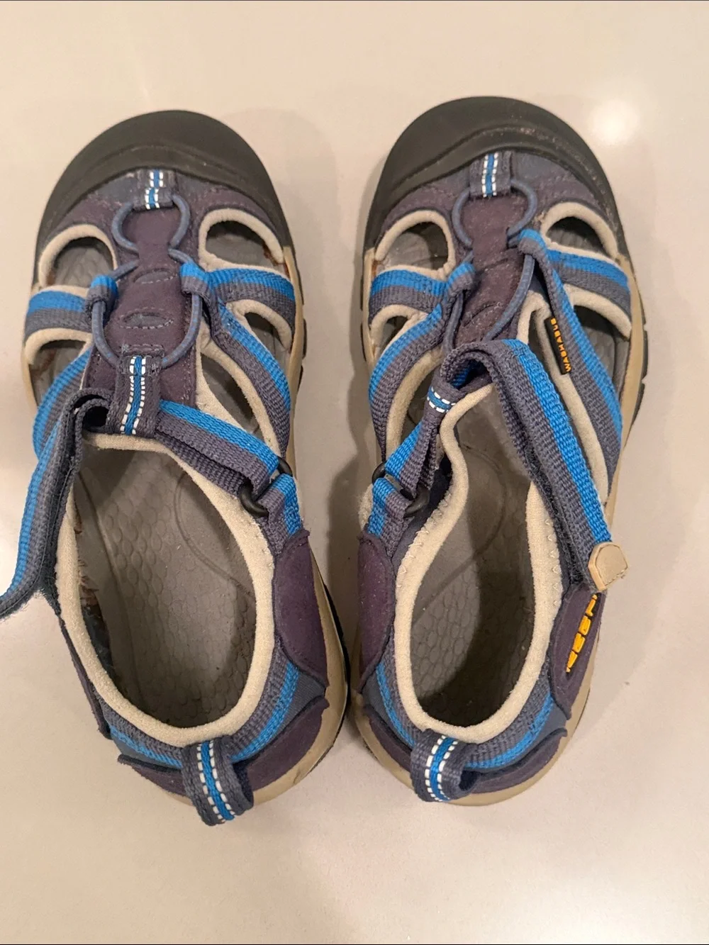 Keen Kids Closed-Toe Sandals in Blue and Gray